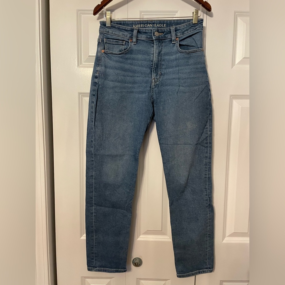 American Eagle Outfitters Women's Straight Blue Mom Jeans